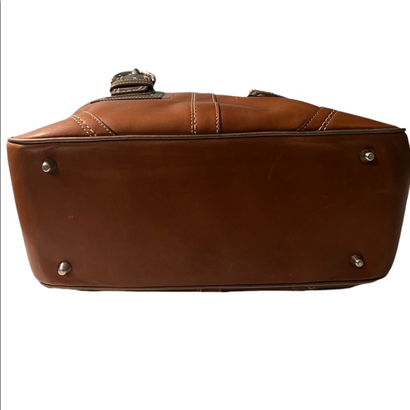 Coach Leather Purse - Picture 5 of 12